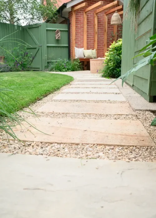 Project 8 English Modern Garden HP11 (12)